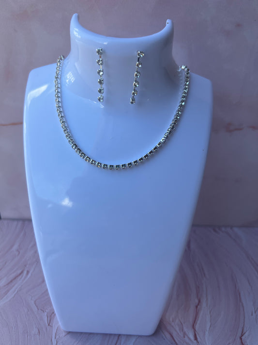 Silver choker